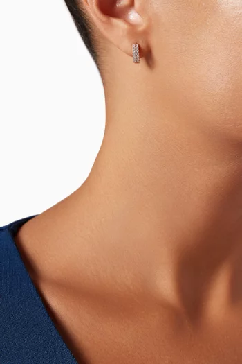 أقراط هاجي مزدوجة مرصعة بالماس ذهب ‏وردي عيار 18