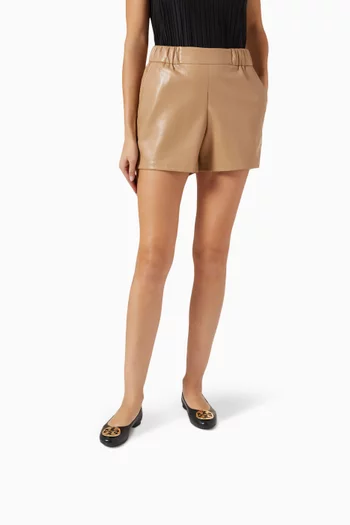 Claire Round-toe Ballet Flats in Leather
