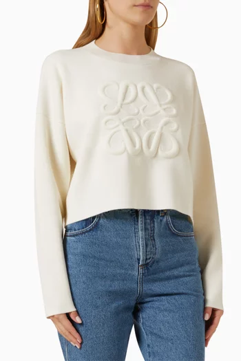 سترة قصيرة بشعار الماركة صوف