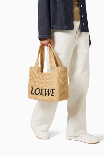 Medium Font Tote Bag in Raffia