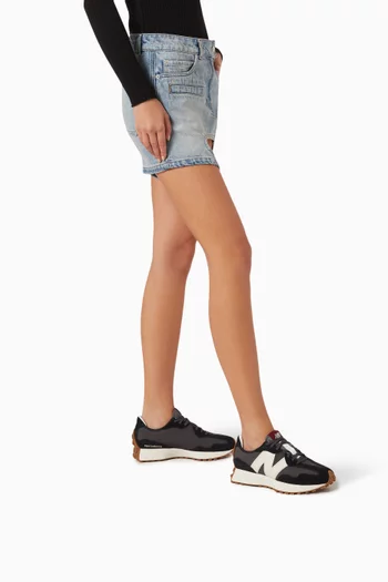 سنيكرز 327 جلد وشمواه