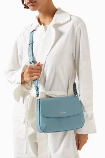 Small La Prima Baguette Bag in Leather