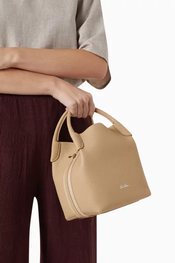 حقيبة باكيت بال صغيرة جلد