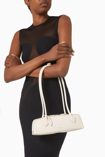 Small Le Teckel Shoulder Bag in Leather