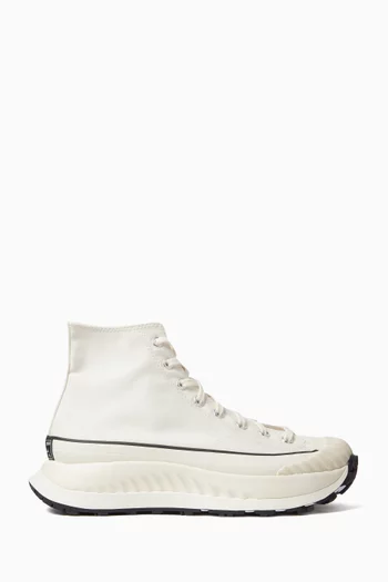 Chuck 70 AT-CX High-top Sneakers in Canvas
