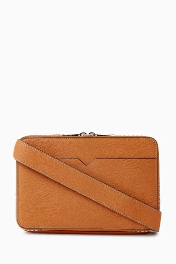 V-line Belt Bag in Leather