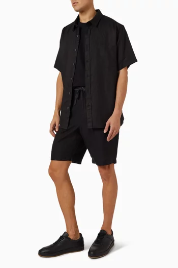 Classic-fit Short-sleeve Shirt in Linen