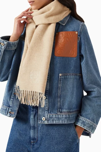 وشاح مطرز بشعار الماركة صوف ومزيج كشمير