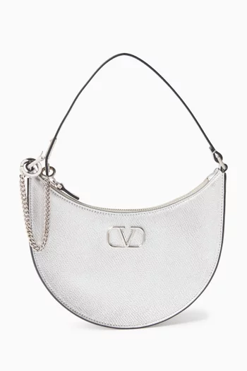 حقيبة هوبو فالنتينو غارافاني ميني بشعار حرف V جلد بارز الملمس