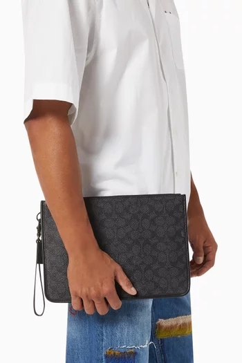 حافظة تشارتر قنب مزين بشعار الماركة