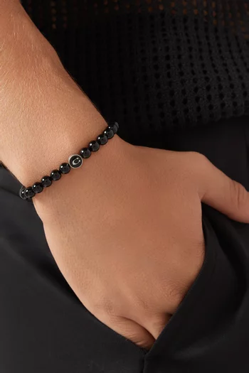 سوار خرز مطاطي بشعار حرف C