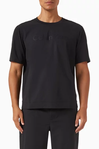 Textured Gym T-shirt in Technical-fabric