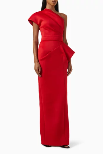 فستان سهرة بكتف مكشوف ودرابيه وقصة مستقيمة سكوبا