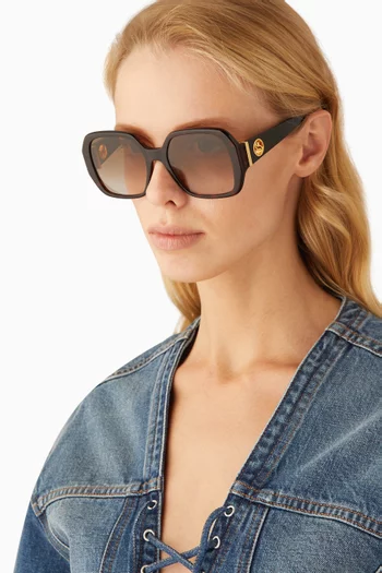 Square Sunglasses in Bio-acetate