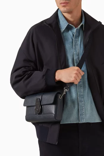 Groovy Crossbody Bag in Calf Leather