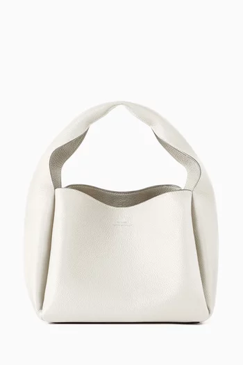 Bucket Bag in Pebble Grain Leather