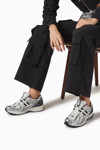 1906R Low-top Sneakers in Mesh