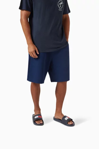 Essential Logo Pool Slides in Rubber-blend