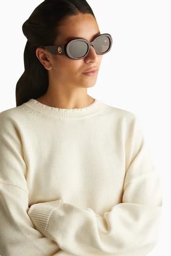 Lina Oval Sunglasses in Acetate