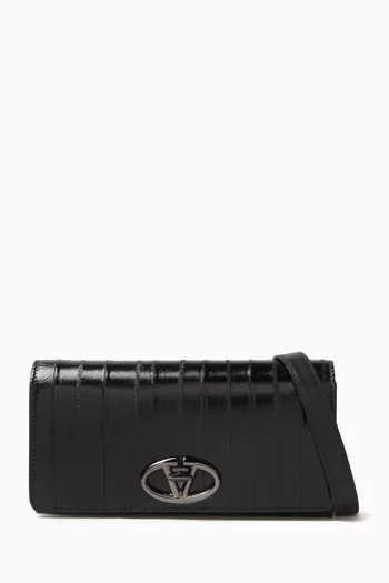 Wallet on chain valentino cheap