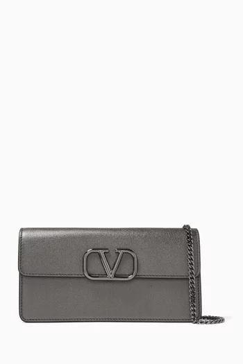 VLOGO Chain Wallet in Metallic Leather