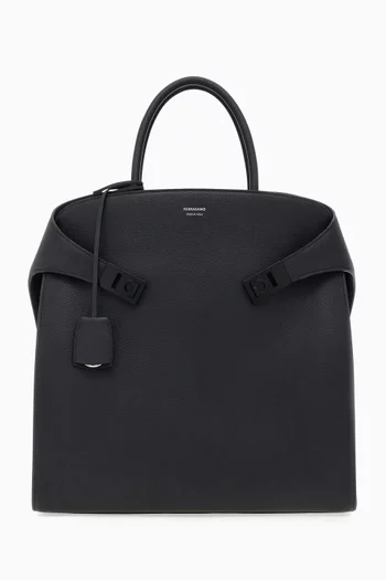 Hug Tote Bag in Hammered Calfskin