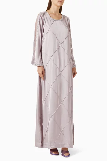 قفطان مطرز بالخرز كريب