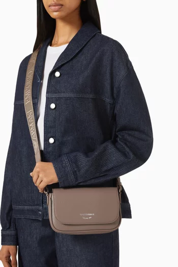Lilly Crossbody Bag in Faux Leather