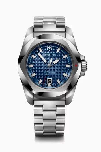 Buy Victorinox Watches for Men in Oman Ounass