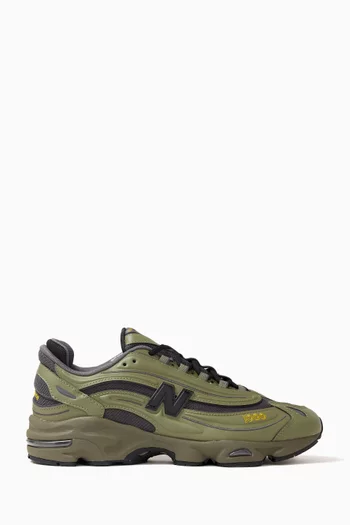 1000 Sneakers in Suede, Synthetic Leather & Mesh
