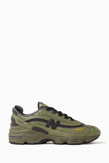 1000 Low-top Sneakers in Leather & Mesh