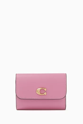 Essential Card Holder Wallet in Leather