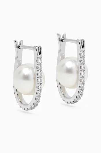 Round Diamond & Pearls Hoop Earrings in 18kt White Gold
