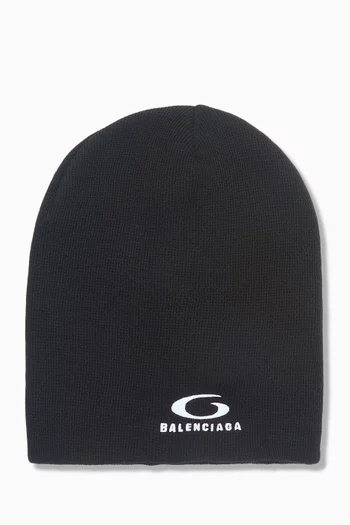 Loop Sports Icon Beanie in Stretch Rib Knit