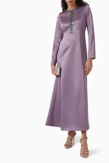 فستان طويل مطرز بالخرز ستان لامع