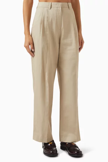 Double Pleated Chino Slacks in Cotton-blend