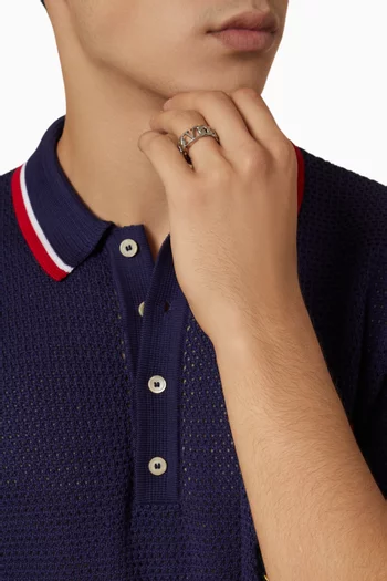 خاتم بشعار حرف V الشهير معدن