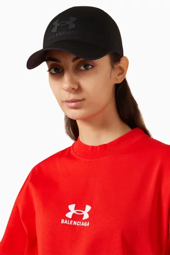 x Under Armour® Molded Cap in Nylon
