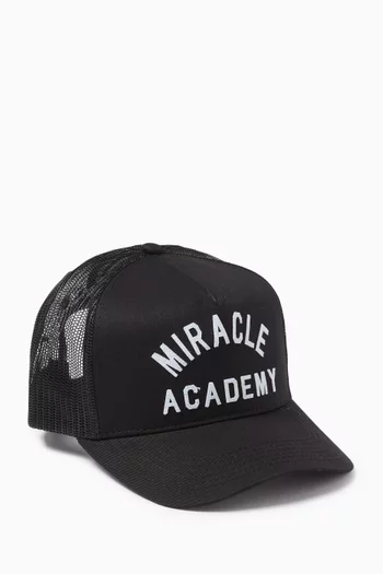 كاب تراكر مزين بعبارة Miracle Academy قطن