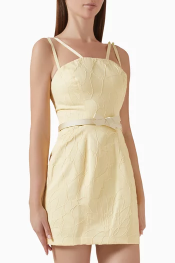 فستان بحزام مزين بنقشة زهور جاكار