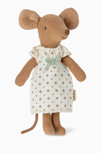 دمية بيج سيستر بتصميم فأرة داخل سرير بتصميم علبة كبريت