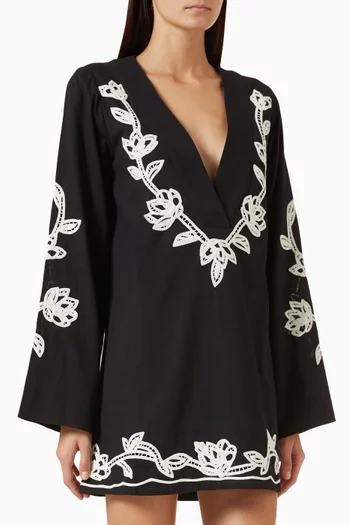 Daha Floral-embroidered Kaftan
