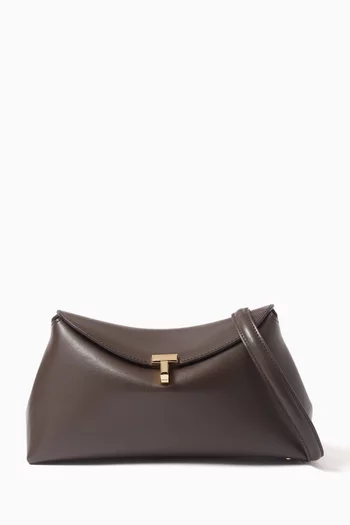 T-lock Clutch in Smooth Leather