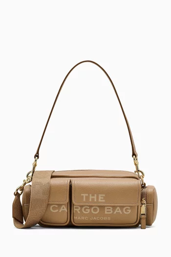 The Cargo Shoulder Bag in Grained Leather
