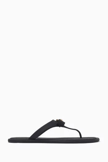 Alia Flat Sandals in Rubber