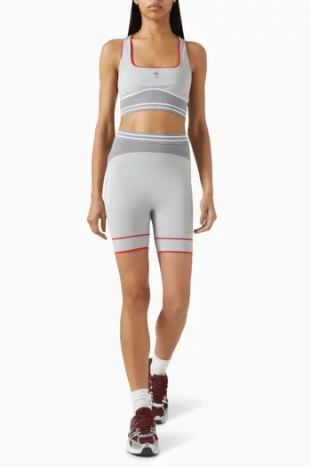 Seamless Sports Shorts in Poly-blend Fabric