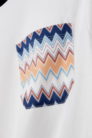 تي شيرت بطبعة شيفرون قطن