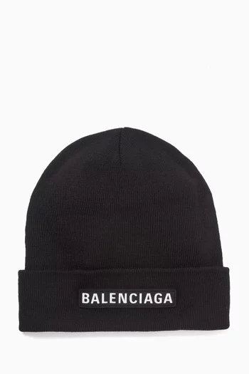 Patch Beanie in Acrylic Wool