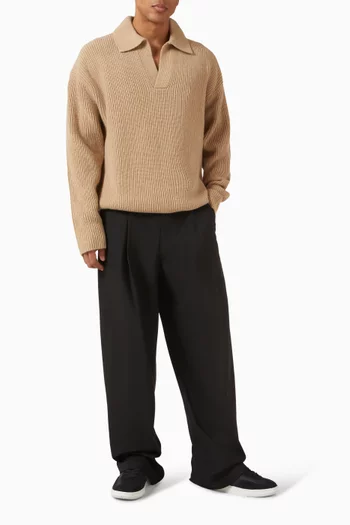 بنطال بقصة ساق واسعة وطيات