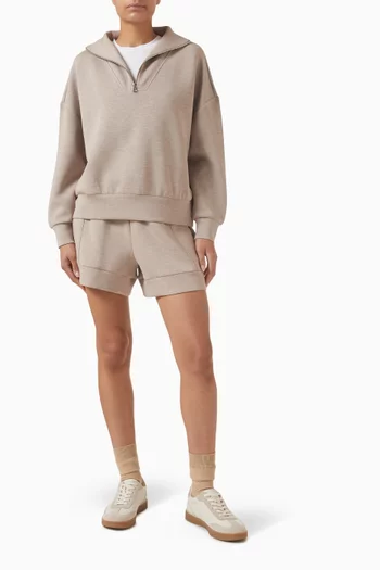 شورت أتريوم بخصر مرتفع 4.5‏ بوصة قماش دابل سوفت